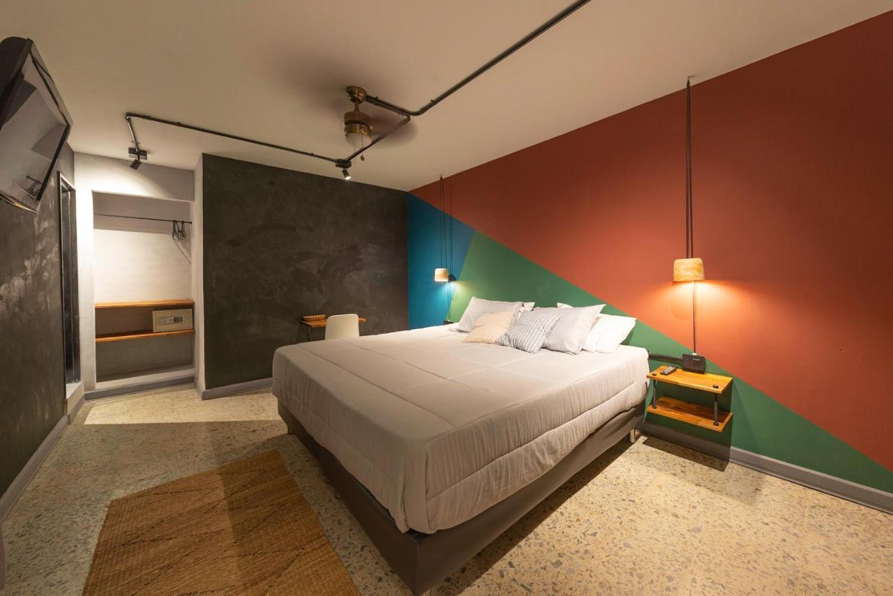 Casa Mosaiko- Local art&design hotel Medellin Bagian luar foto