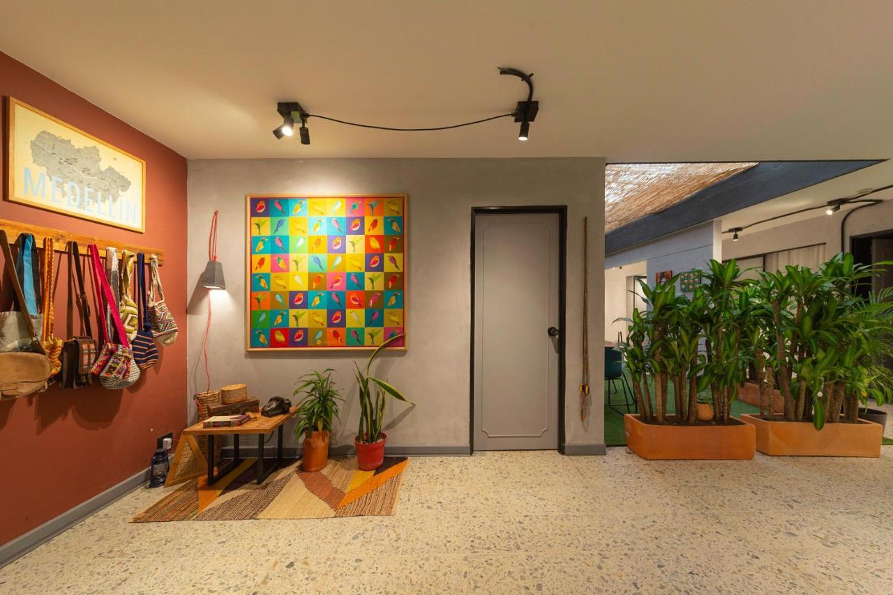 Casa Mosaiko- Local art&design hotel Medellin Bagian luar foto