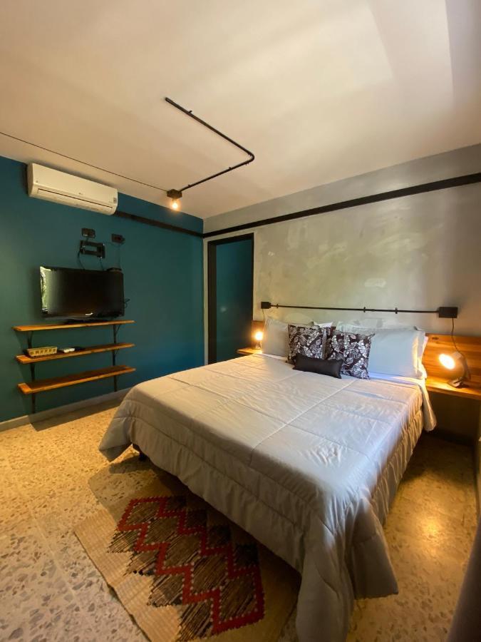 Casa Mosaiko- Local art&design hotel Medellin Bagian luar foto